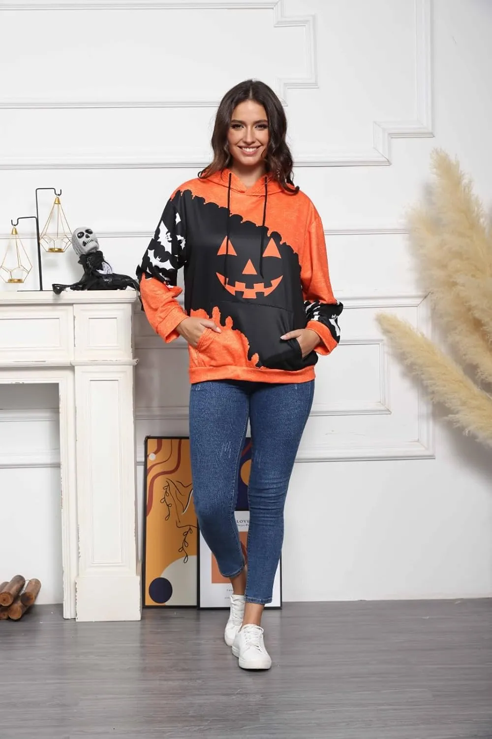 XIAXOGOOL Halloween hoodie For women Vintage Sweatshirts Hoodies Pumpkin Face Graphic Drawstring pullover With Pocket